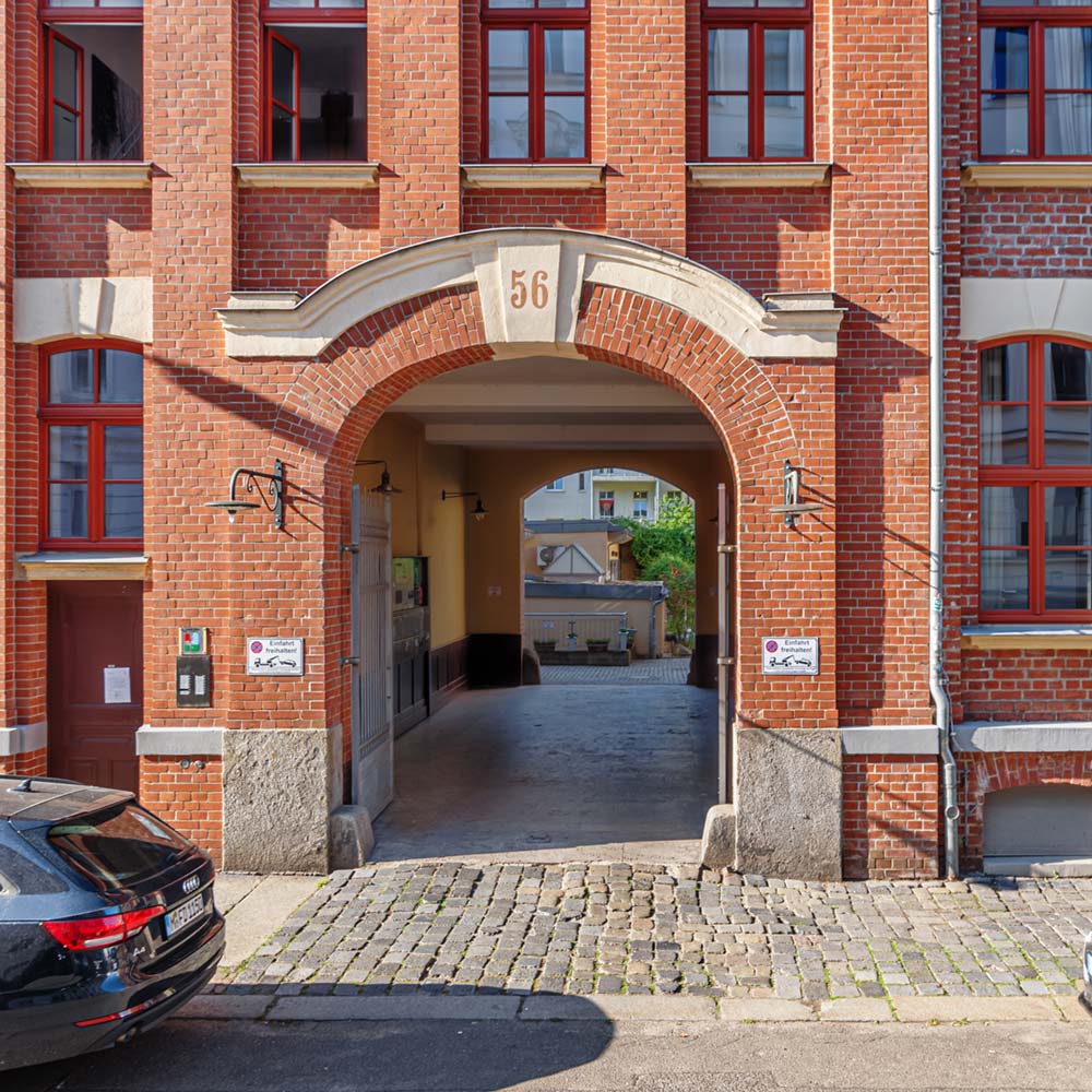 loft apartment eingang